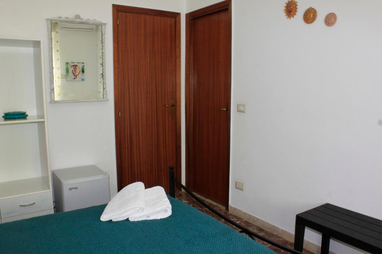 Bed & Breakfast Lighea Giardini-Naxos Extérieur photo