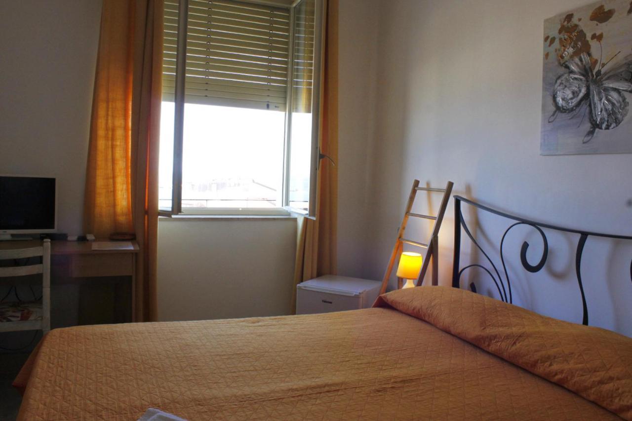 Bed & Breakfast Lighea Giardini-Naxos Extérieur photo