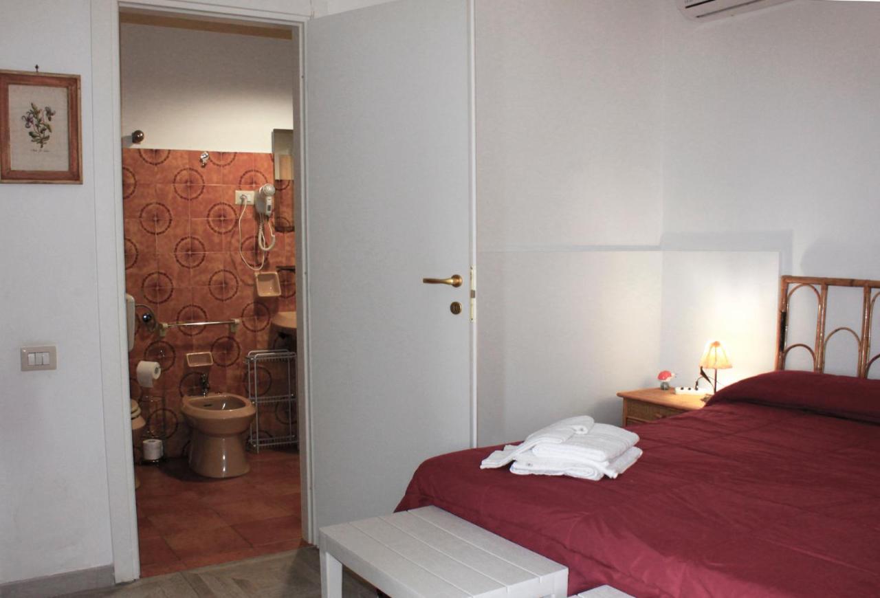 Bed & Breakfast Lighea Giardini-Naxos Extérieur photo