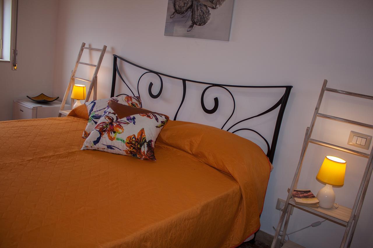 Bed & Breakfast Lighea Giardini-Naxos Extérieur photo