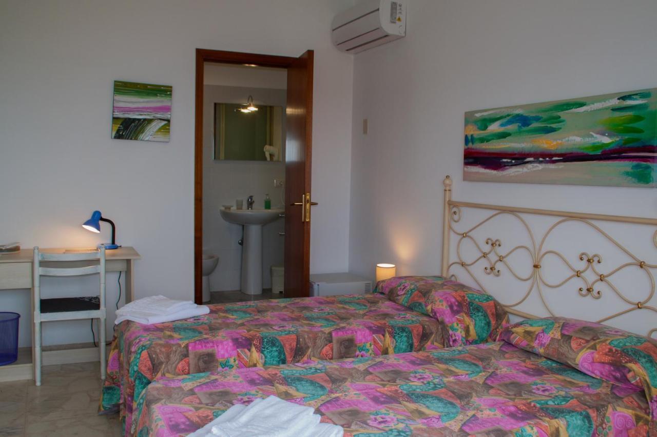 Bed & Breakfast Lighea Giardini-Naxos Extérieur photo